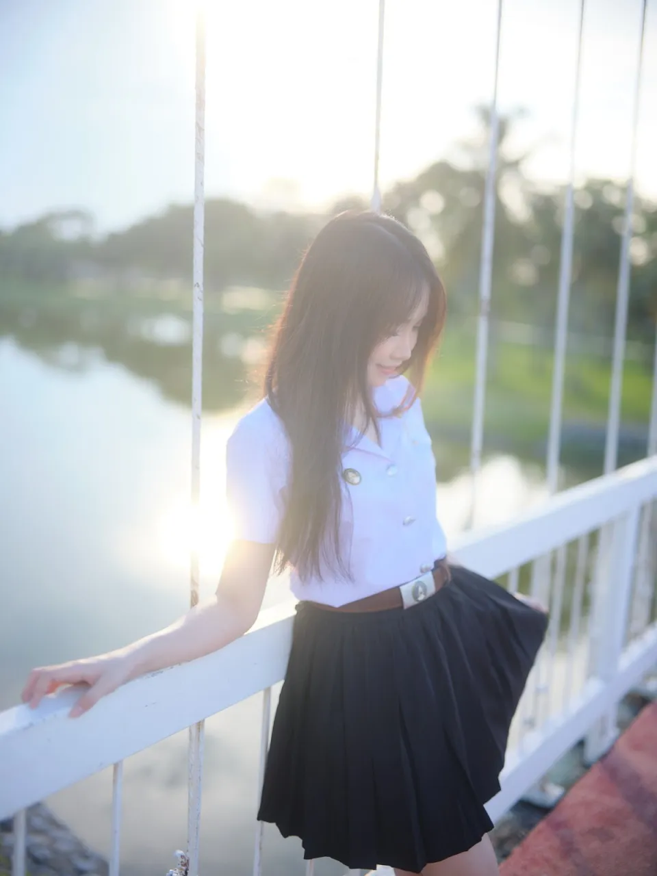 ถ่ายรูปชุดนักศึกษา โทนฟุ้งๆ