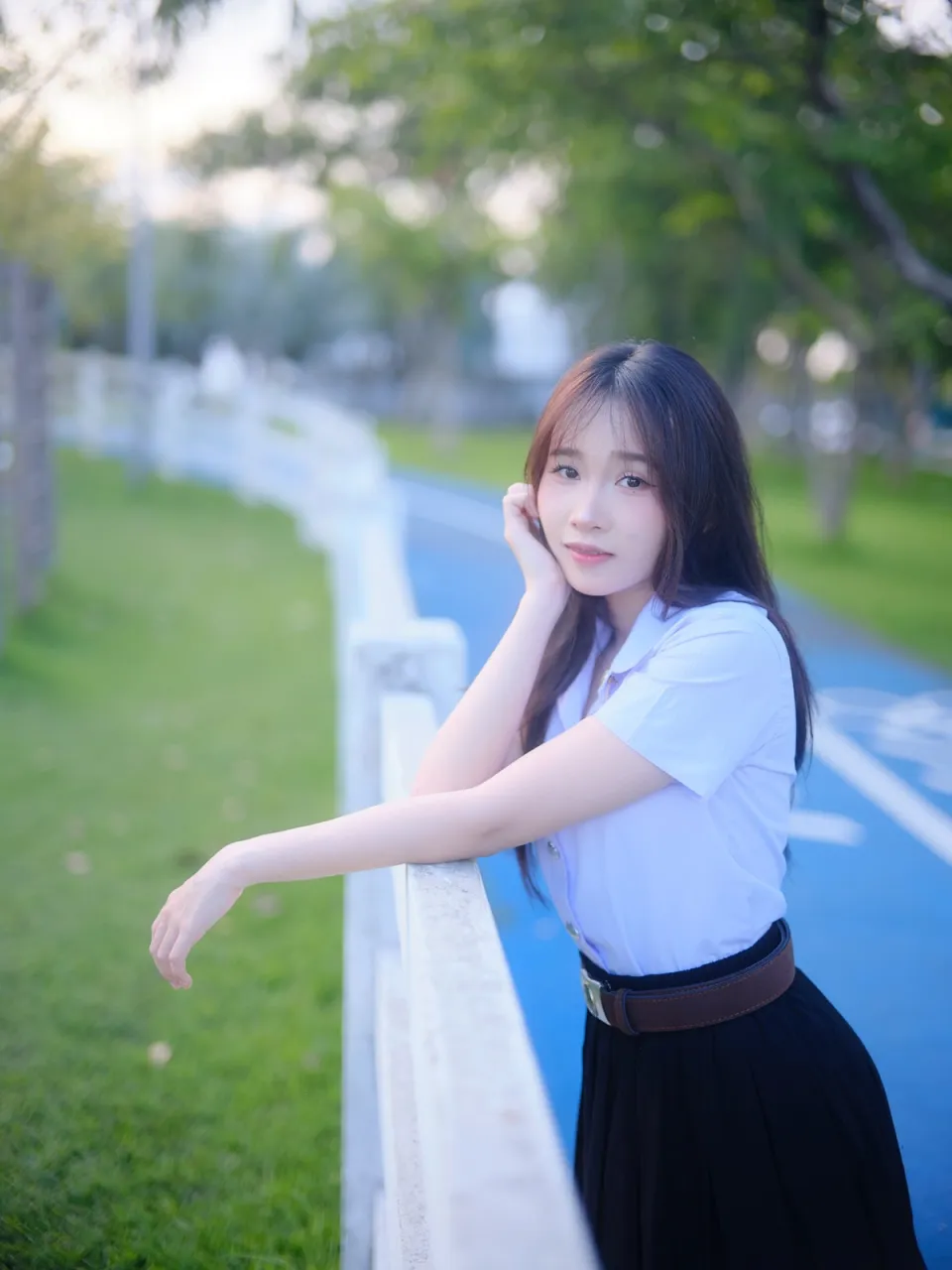 ถ่ายรูปชุดนักศึกษา โทนฟุ้งๆ